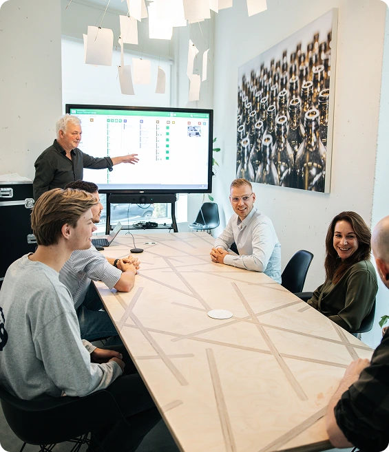 Het TerraIndex-team tijdens een overleg